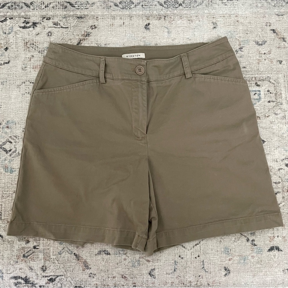 Jones New York Khaki Shorts